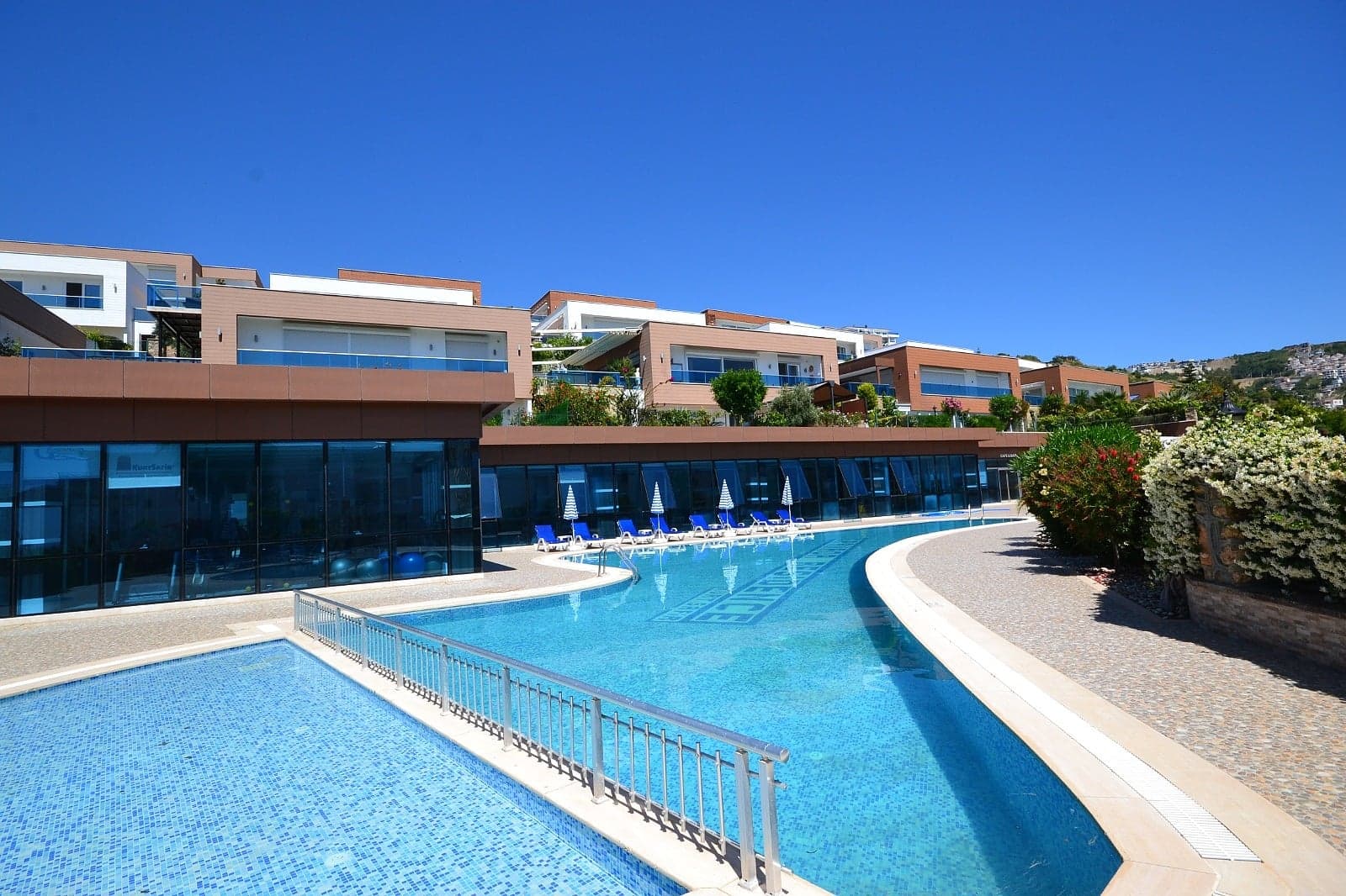 Sea View Detached Villa Property in Antalya